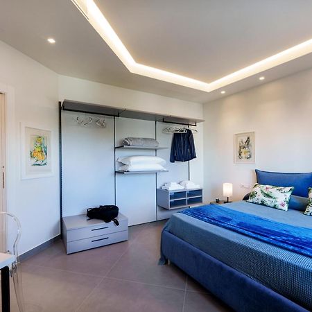 Marina Piccola Apartment Соренто Екстериор снимка